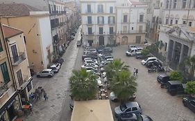 Sweet Home In The City Center